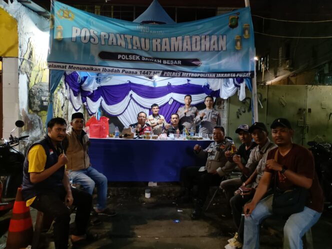 
					Tiga Pos Pantau Ramadhan Di Sawah Besar” Ciptakan Bulan Suci Ramadhan Nyaman Damai