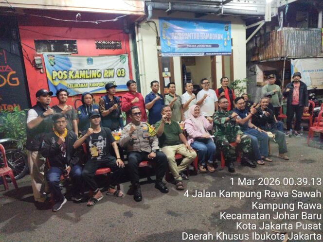 
					Sinergitas Malam Ramadhan, Tiga Pilar dan Warga Kampung Rawa Perkuat Pos Pantau