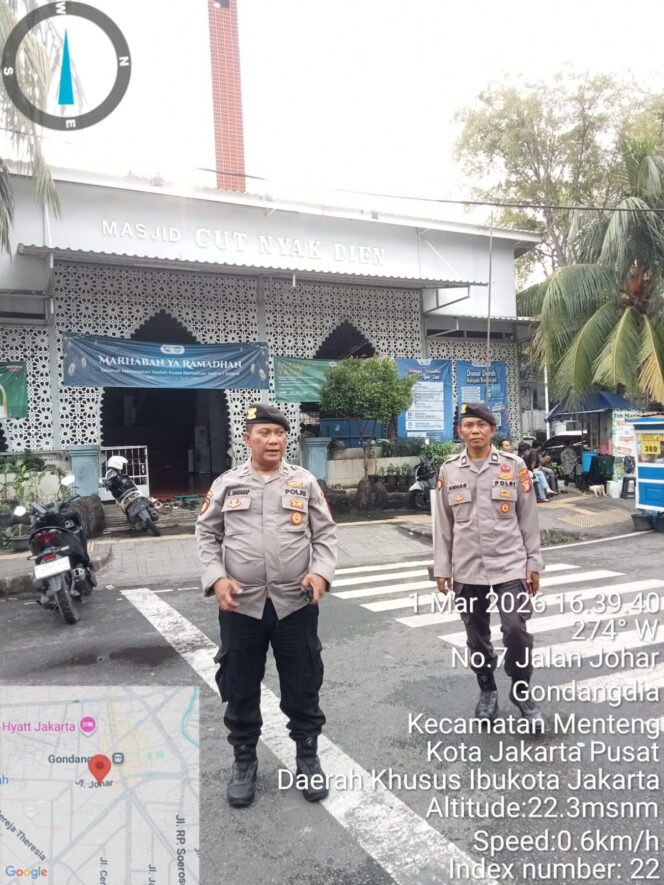 
					Jelang Berbuka, Polisi Pastikan Aktivitas Pasar Ramadhan Masjid Cut Nyak Dien Tertib