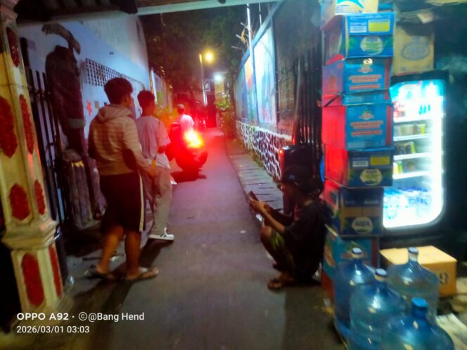 
					Pemantauan Kerawanan Kamtibmas Ramadan di Senen, Polisi Bubarkan Kerumunan Remaja Berpotensi Tawuran