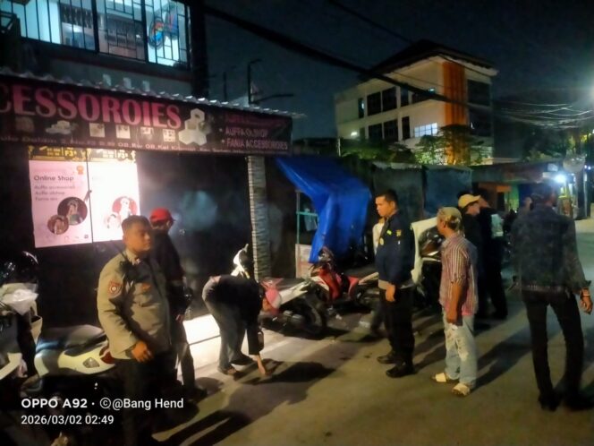 
					Remaja Berkumpul Menunggu Sahur di Kramat Senen, Polisi dan Warga Beri Imbauan Hindari Tawuran