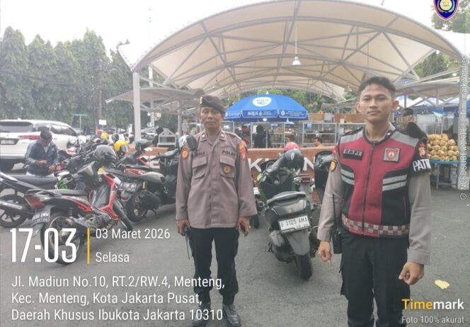 
					Polisi Perkuat Layanan Keamanan Pasar Takjil Ramadhan Masjid Agung Sunda Kelapa