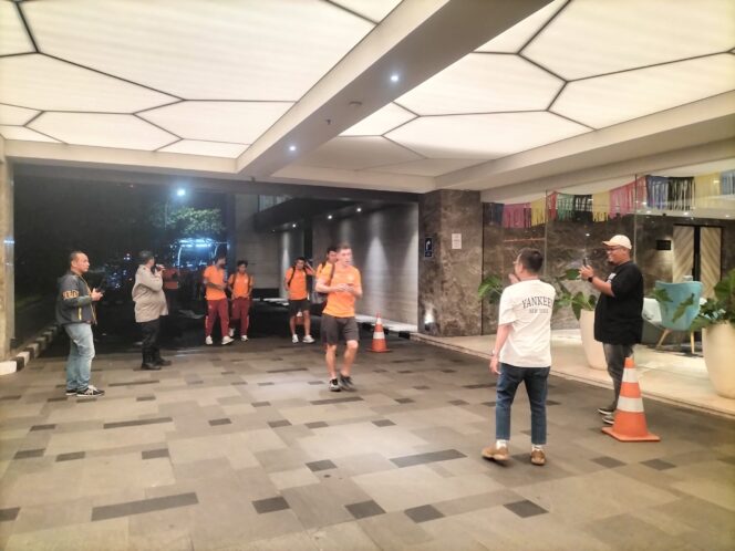 
					Polisi Amankan Akomodasi Borneo FC di Grand Orchardz Hotel Sawah Besar Jelang Laga di JIS
