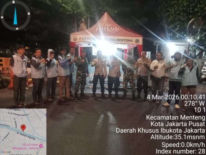 
					Patroli Malam Ramadhan, Aparat Gabungan Jaga Ketertiban Pos Pantau Menteng Tenggulun