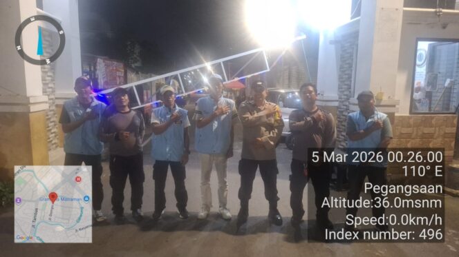 
					Bhabinkamtibmas Pegangsaan dan Satgas Gen Z Jaga Jakarta Perkuat Keamanan RW 08