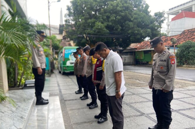 
					Polisi Siaga Amankan Rencana Aksi Unjuk Rasa di Depan Kantor DPP PKB Senen