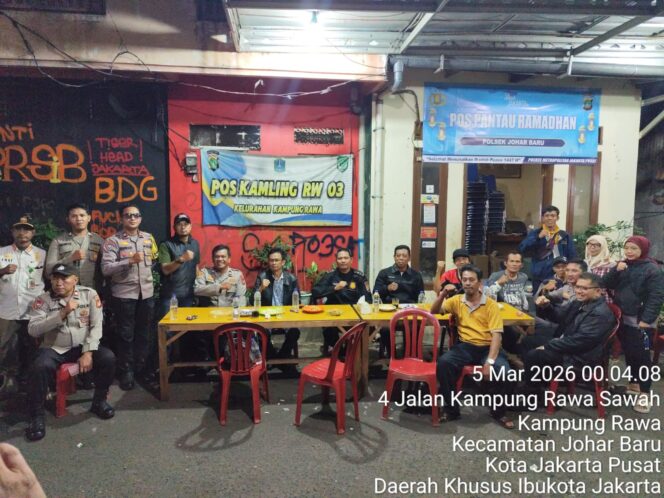 
					Pastikan Ramadhan Aman, Tiga Pilar Cek Pos Pantau Jalan T di Kampung Rawa