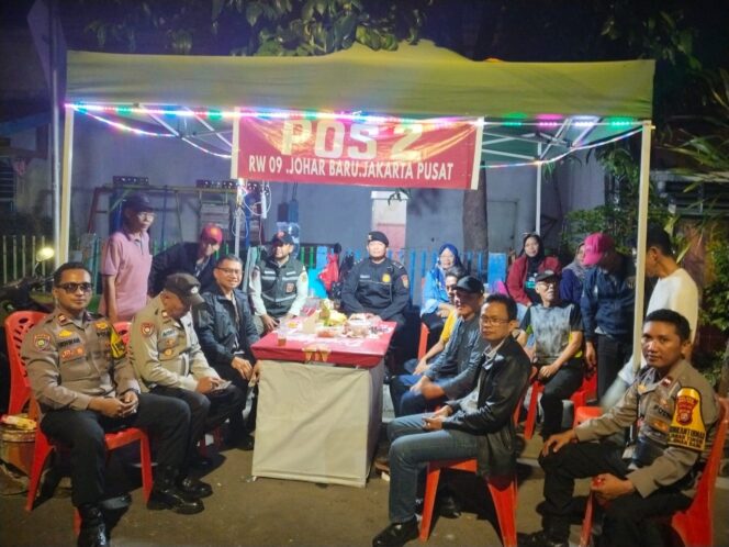 
					Sinergi Tiga Pilar dan Warga, Pos Ramadhan RW 09 Johar Baru Dicek untuk Jaga Kamtibmas