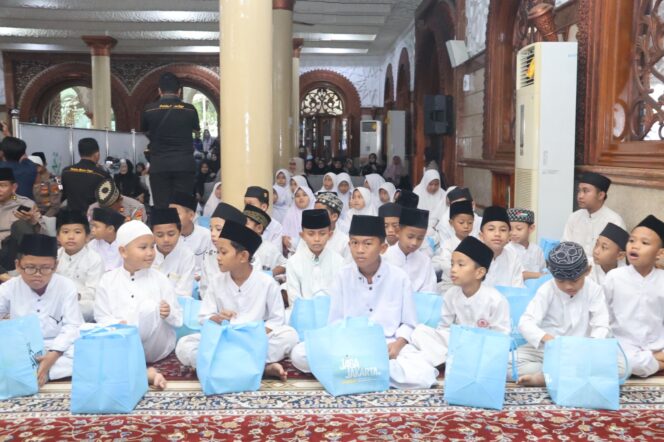 
					Polda Metro Jaya Peringati Nuzulul Qur’an 1447 H, Tanamkan Nilai Spiritual dalam Tugas Polri