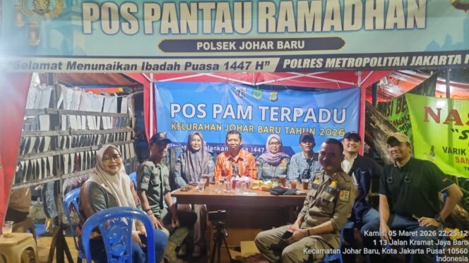 
					Sinergi Polisi dan Warga di Malam Ramadhan, Pengamanan Diperketat di Johar Baru