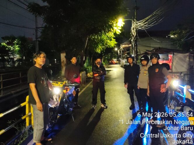 
					Patroli Subuh Ramadhan, Polisi Sisir Titik Rawan Tawuran di Johar Baru
