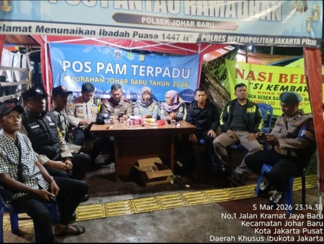 
					Tiga Pilar Johar Baru Patroli Pos Pantau Ramadhan, Perkuat Sinergi Jaga Keamanan Warga