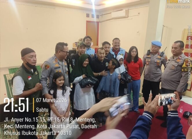 
					Kapolsek Metro Menteng Santuni Anak Yatim, Perkuat Silaturahmi Dengan Warga RW 09