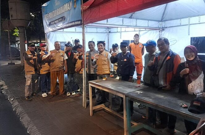 
					Polsek Cempaka Putih Siaga di Pos Pantau Ramadhan, Antisipasi Tawuran Usai Tarawih dan Sahur