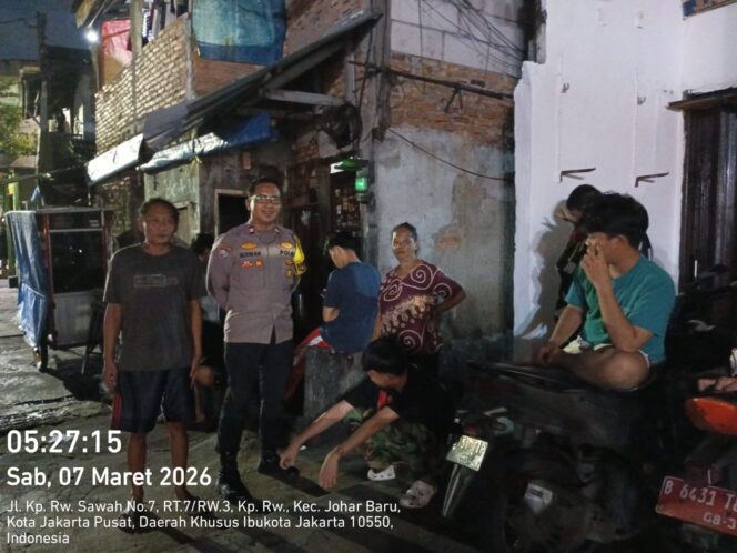
					Subuh Belum Lama Berlalu, Polisi dan Warga Kampung Rawa Bergerak Cegah Gesekan Remaja