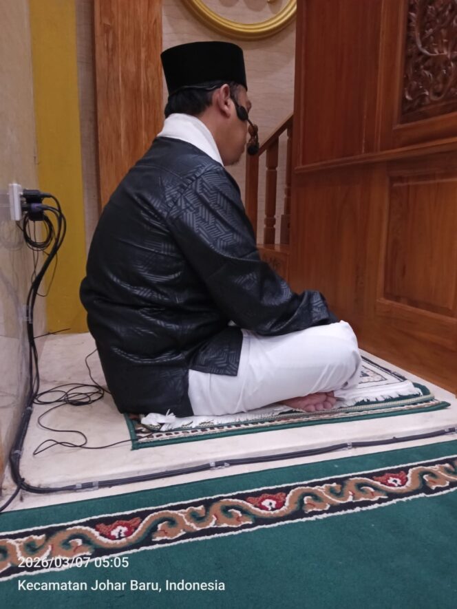 
					Subuh Keliling Perkuat Kedekatan Aparat dan Warga, Cooling System Digelar di Kampung Rawa