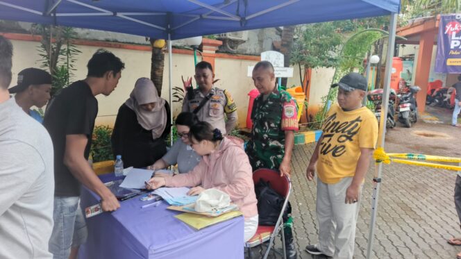 
					Tiga Pilar Gunung Sahari Utara Lakukan Pelayanan Pembagian 890 Paket Beras dari Yayasan Tzu Chi
