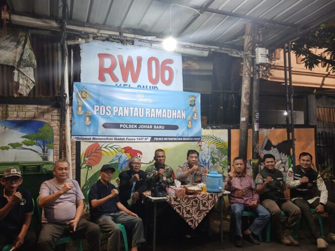 
					Siaga Malam Ramadhan, Polisi dan Tiga Pilar Pantau Kamtibmas di Pos Pantau Galur