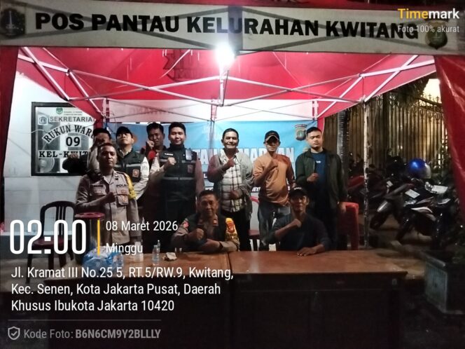 
					Polsek Senen Gelar Pos Pantau Ramadhan di Kwitang, Antisipasi Gangguan Kamtibmas Saat Sahur