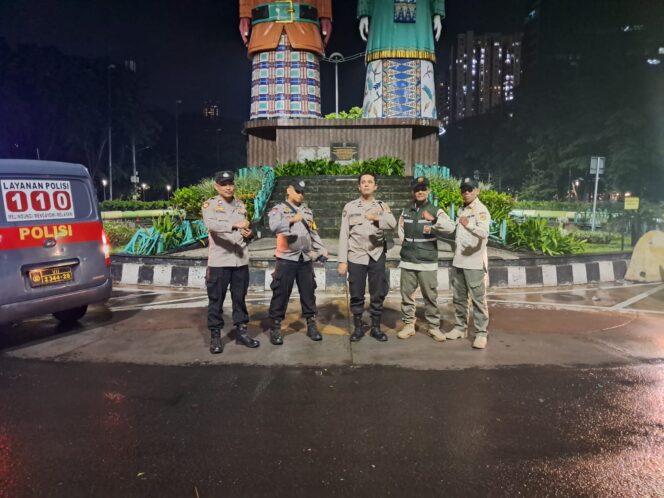 
					Patroli Tiga Pilar Kemayoran Sisir Titik Rawan Tawuran dan Balap Liar