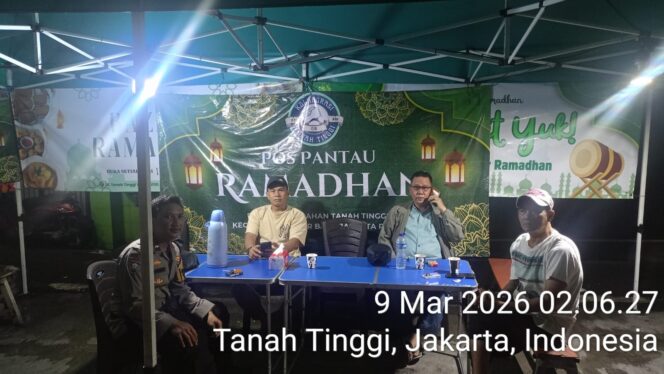 
					Sambangi Pos Siskamling Ramadhan, Polisi Perkuat Sinergi Warga Jaga Keamanan Tanah Tinggi