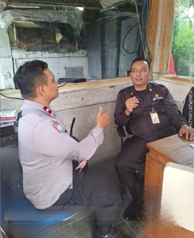 
					Patroli Dialogis Bhabinkamtibmas Pegangsaan Perkuat Keamanan Gedung Graha Moratelindo