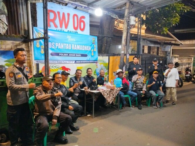 
					Sinergi Tiga Pilar Perkuat Pengamanan Ramadhan, Pos Pantau RW 06 Galur Dicek Langsung