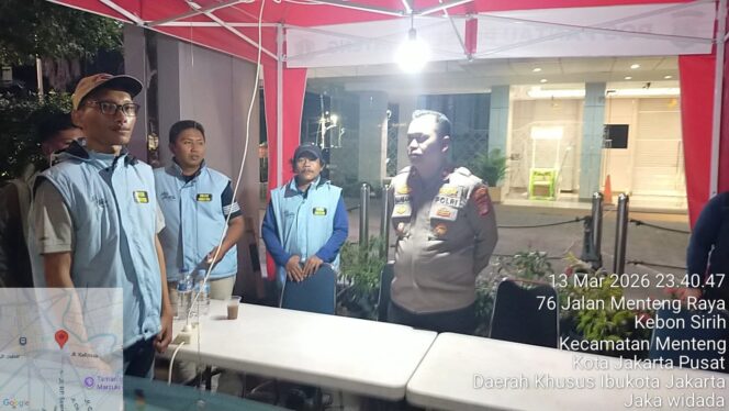 
					Wakapolsek Menteng Pimpin Patroli Ramadhan di Pos Pantau Cikini, Cegah Tawuran Jelang Lebaran