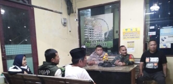 
					Jaga Keamanan Ramadhan, Polsek Tanah Abang Monitoring Wilayah Petamburan