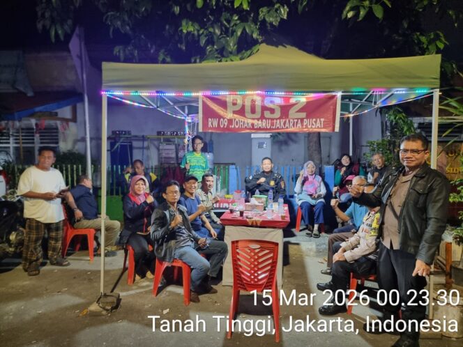 
					Malam Ramadhan, Patroli Tiga Pilar Sambangi Pos Pantau di Johar Baru