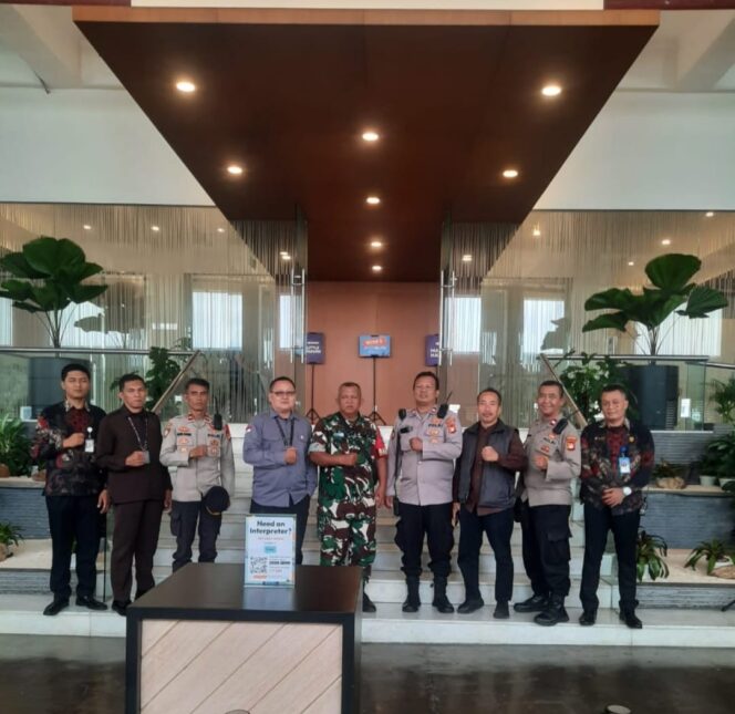 
					Sinergitas TNI–Polri Amankan Ibadah Minggu di Gedung Annex Building Menteng