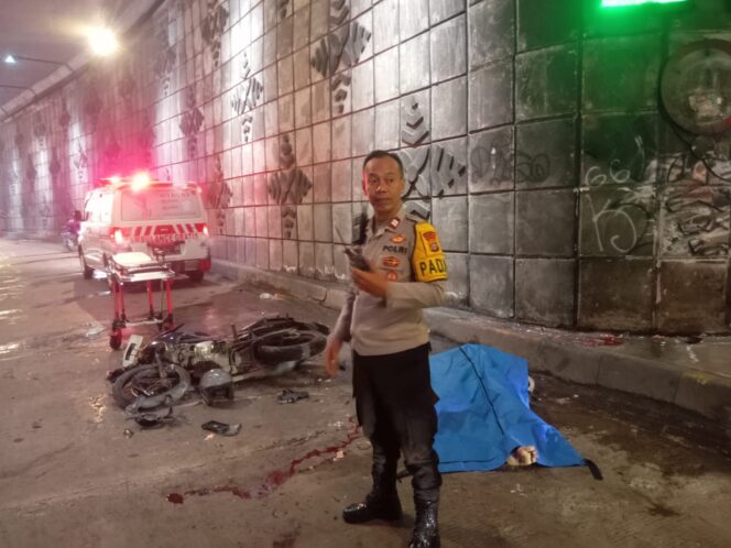 
					Respon cepat call center 110 Polsek Senen tangani Pengendara Motor Tewas Usai Tabrak Dinding Beton Underpass Matraman