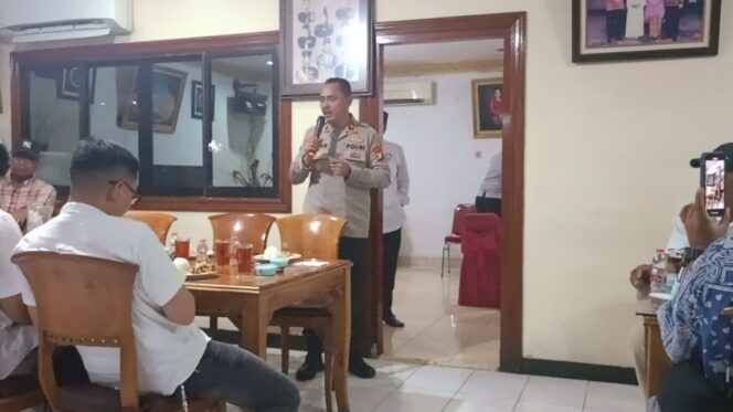 
					Pererat Sinergitas, Polsek Metro Tanah Abang Bersama Tiga Pilar dan Stakeholder Hadiri Buka Bersama Rumah Guyub Tanah Abang 2026