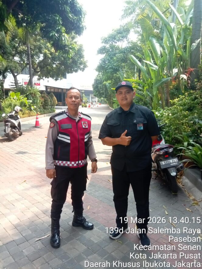 
					Polisi Lakukan Patroli dan Sambang Objek Vital di Kantor Kemensos, Situasi Kondusif