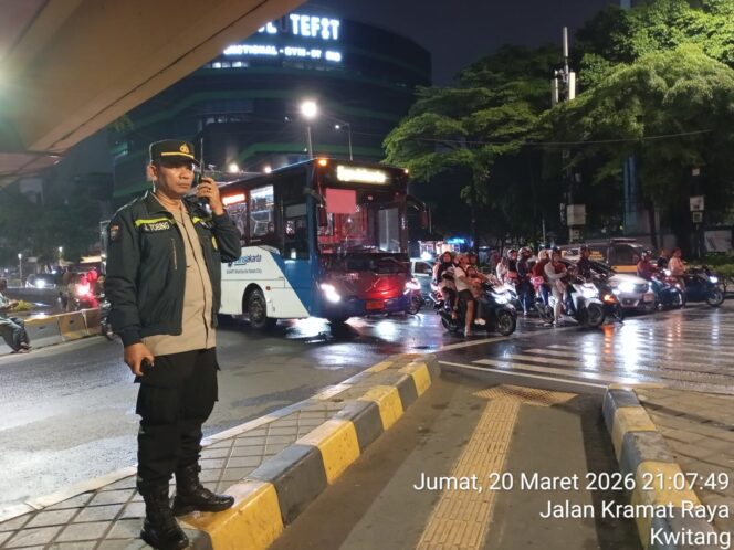 
					Pengamanan Takbir Keliling di Simpang Lima Senen Berlangsung Aman dan Terkendali