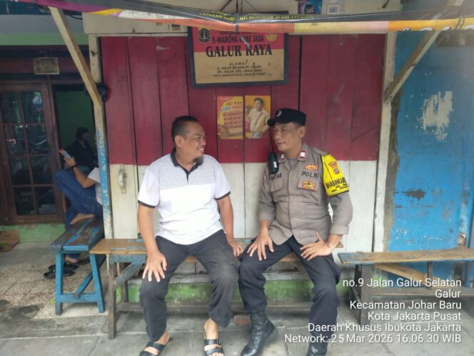 
					Polisi Perkuat Silaturahmi dengan Tokoh Masyarakat, Kamtibmas RW 01 Galur Dijaga Tetap Kondusif