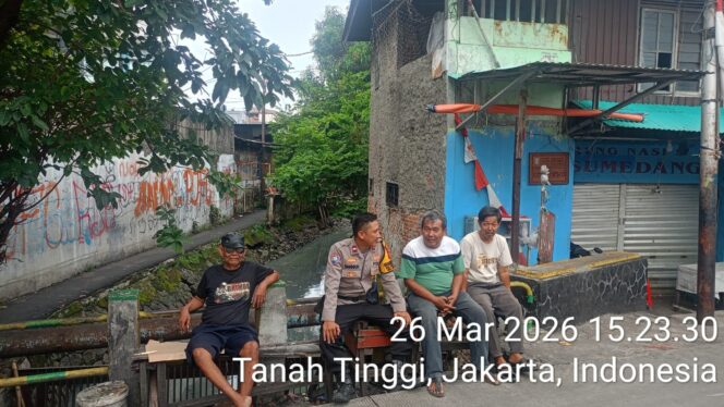 
					Sambang dan Cooling System, Polisi Perkuat Sinergi dengan Warga Tanah Tinggi