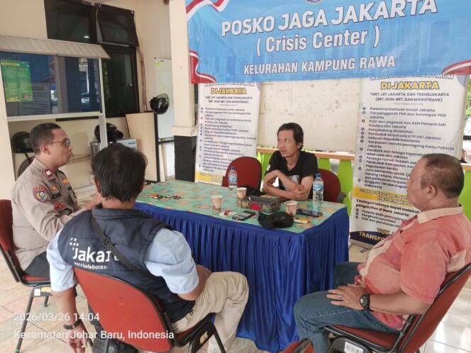
					Patroli Humanis dan Sambang Tokoh Warga, Polisi Perkuat Keamanan di Kampung Rawa