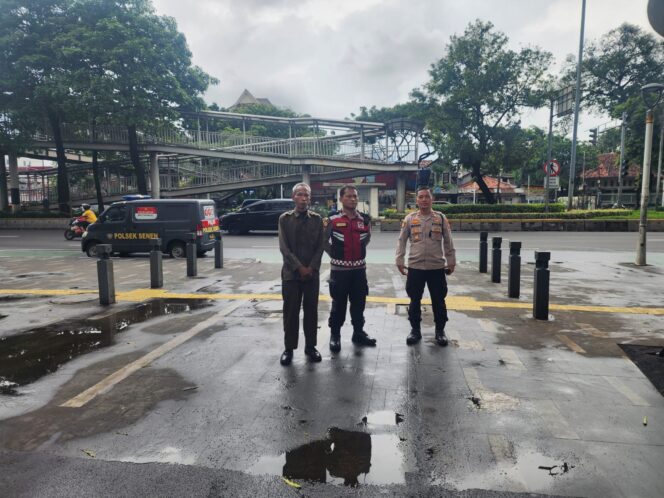 
					Patroli Samapta Polsek Senen Sambangi Objek Vital di Kramat Raya, Situasi Kondusif