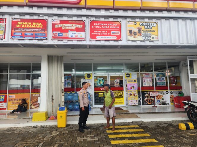 
					Polisi Lakukan Patroli dan Sambang Objek Vital di Kawasan Kramat Pulo