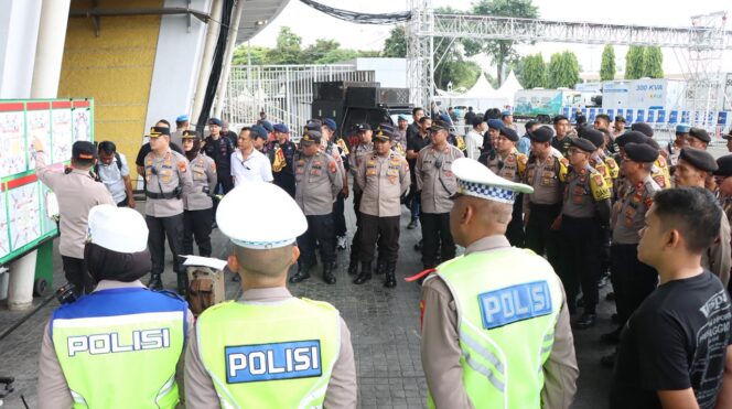
					Polri Kerahkan 1.300 Personel Gabungan Amankan Pertandingan Internasional FIFA Series 2026 di GBK
