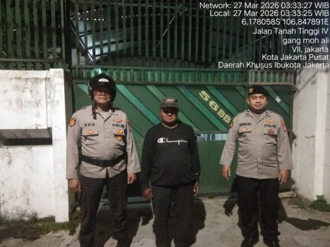
					Patroli Rumah Kosong, Polsek Johar Baru Jaga Keamanan Lingkungan Saat Dini Hari