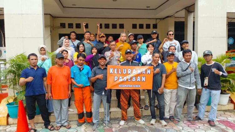 Pendampingan Warga Paseban Ikuti Pembagian Sembako Presiden di Monas