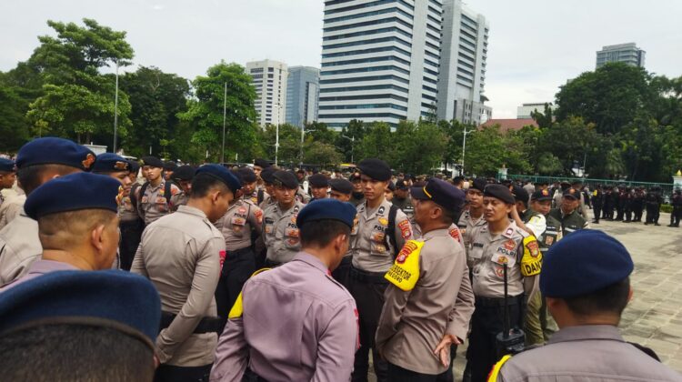 Apel Pengamanan Pembagian Sembako di Monas, 97 Personel Diterjunkan di Sektor Merdeka Barat