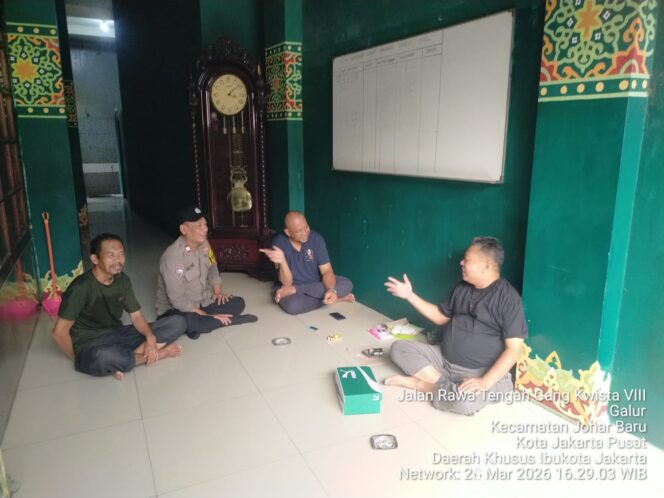 
					Silaturahmi di Masjid, Polisi Perkuat Cooling System dan Kamtibmas di Johar Baru