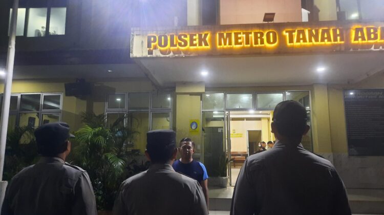 Patroli Cipta Kondisi Polsek Metro Tanah Abang, Situasi Wilayah Terpantau Aman dan Kondusif