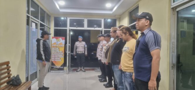 
					Cegah Tawuran, Polisi Lakukan Patroli Dialogis di Sejumlah Ruas Jalan Tanah Abang