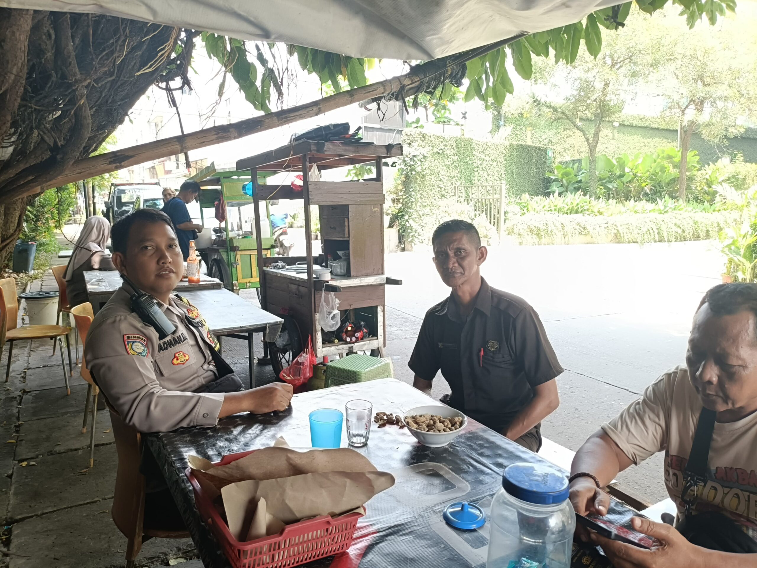 Patroli Siang Bhabinkamtibmas Gunung Sahari Utara, Antisipasi Gangguan Kamtibmas Pasca Lebaran