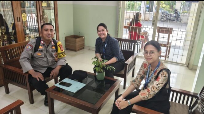 
					Bhabinkamtibmas Gondangdia Sambangi Sekolah Santa Theresia, Tekankan Pengawasan Siswa di Era Digital