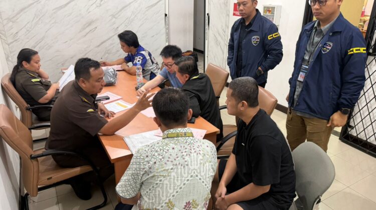 Tahap II Kasus Judi Online Dilaksanakan, Bareskrim Polri Serahkan 5 Tersangka dan Barang Bukti Rp55 Miliar ke Jaksa